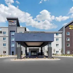 Sleep & International Airport Hotel