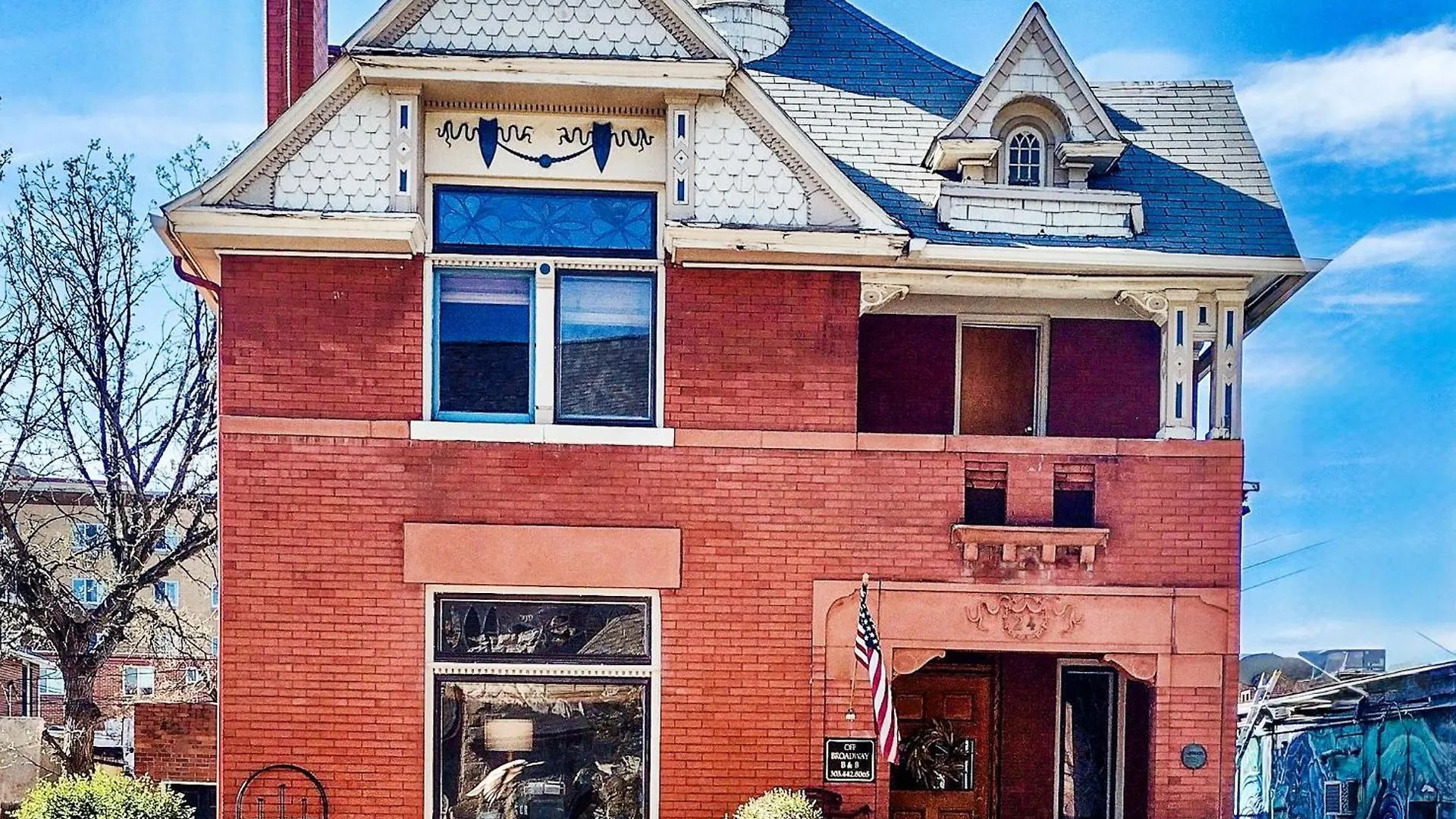 Off Broadway B & B Denver